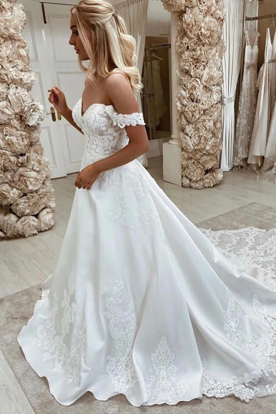 A-line Sweetheart Off Shoulder Lace Appliques Elegant Bride Gowns OKV39