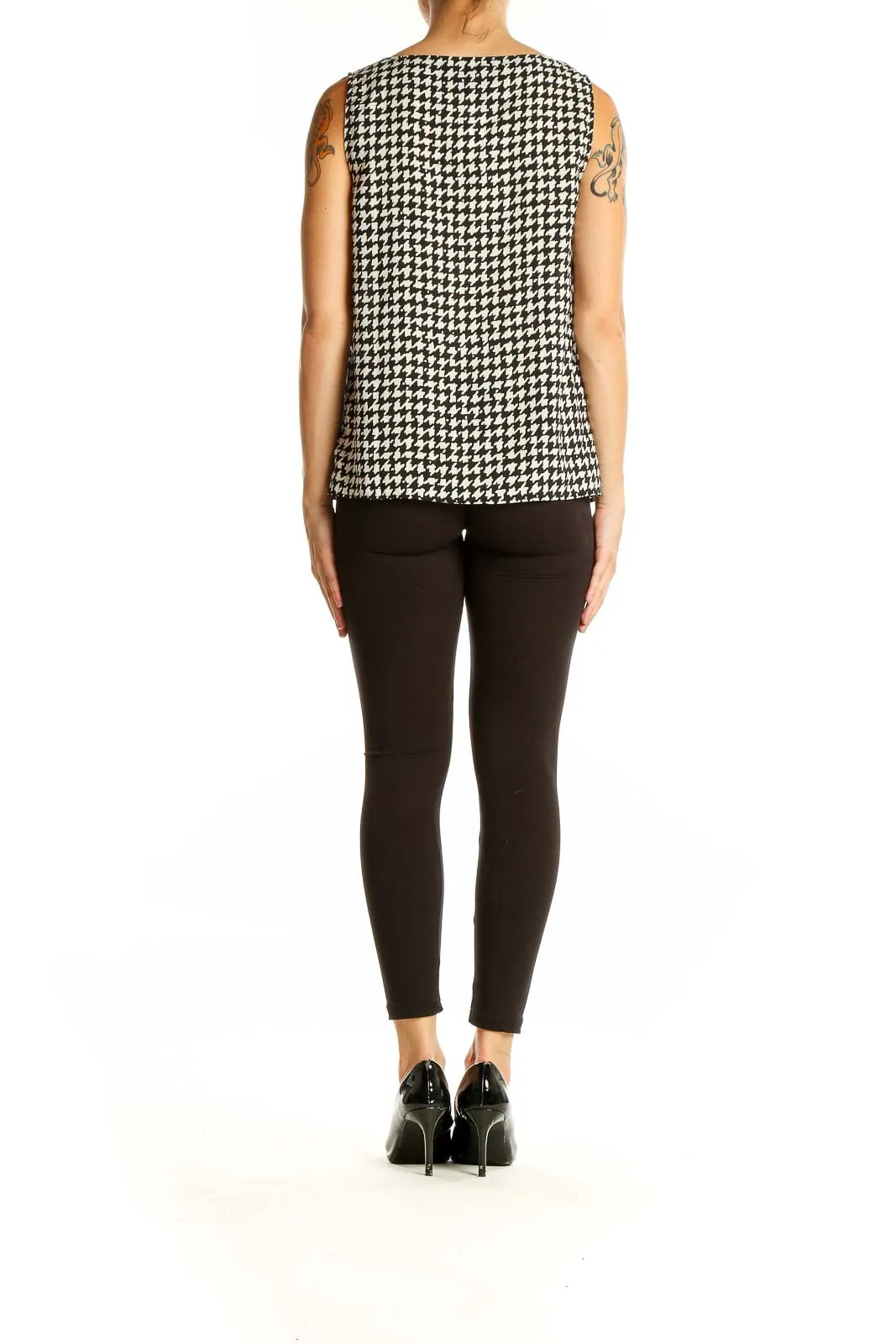 Black and White Houndstooth Sleeveless Blouse