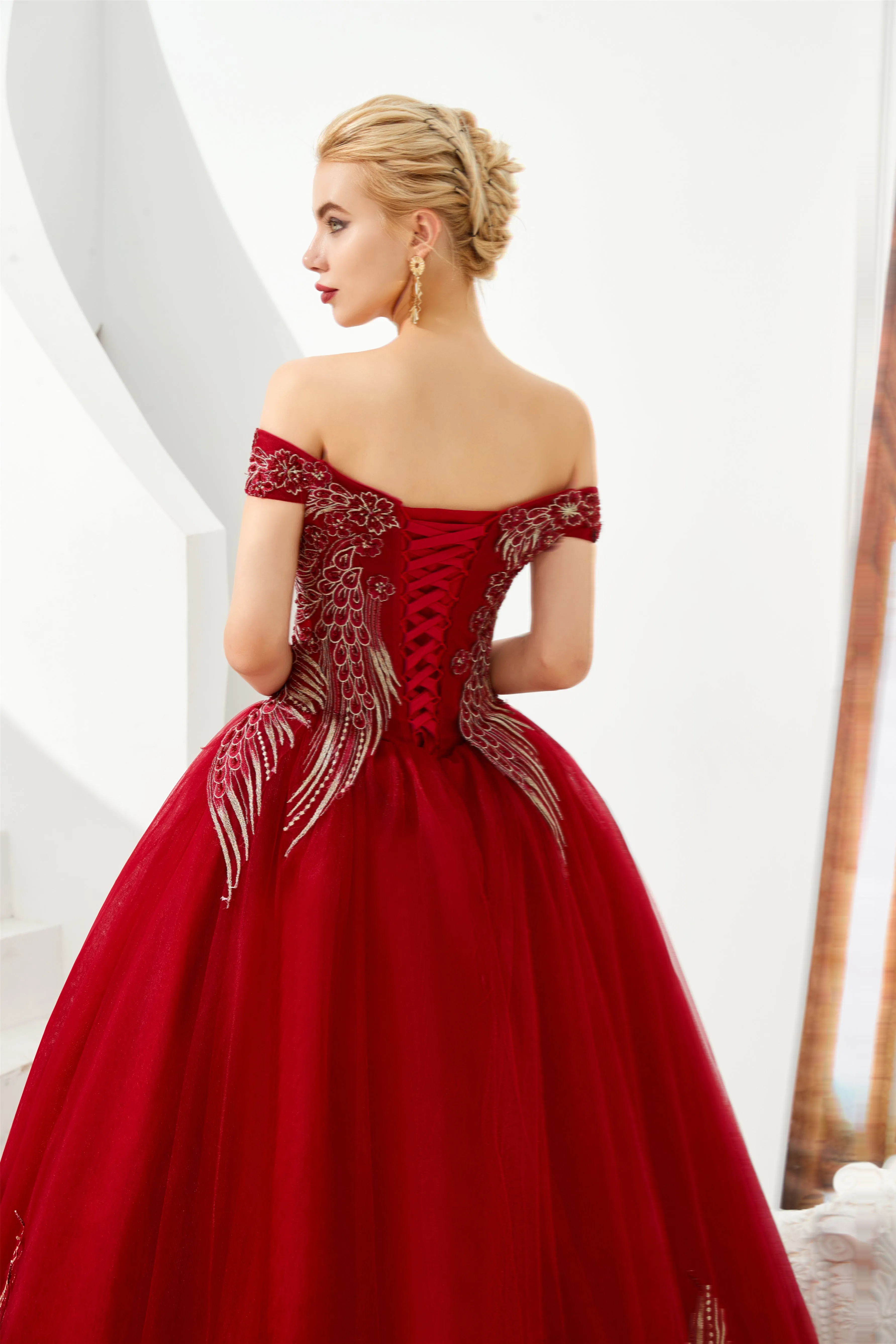 Off the Shoulder Sweetheart Applique A-line Floor Length Prom Dresses