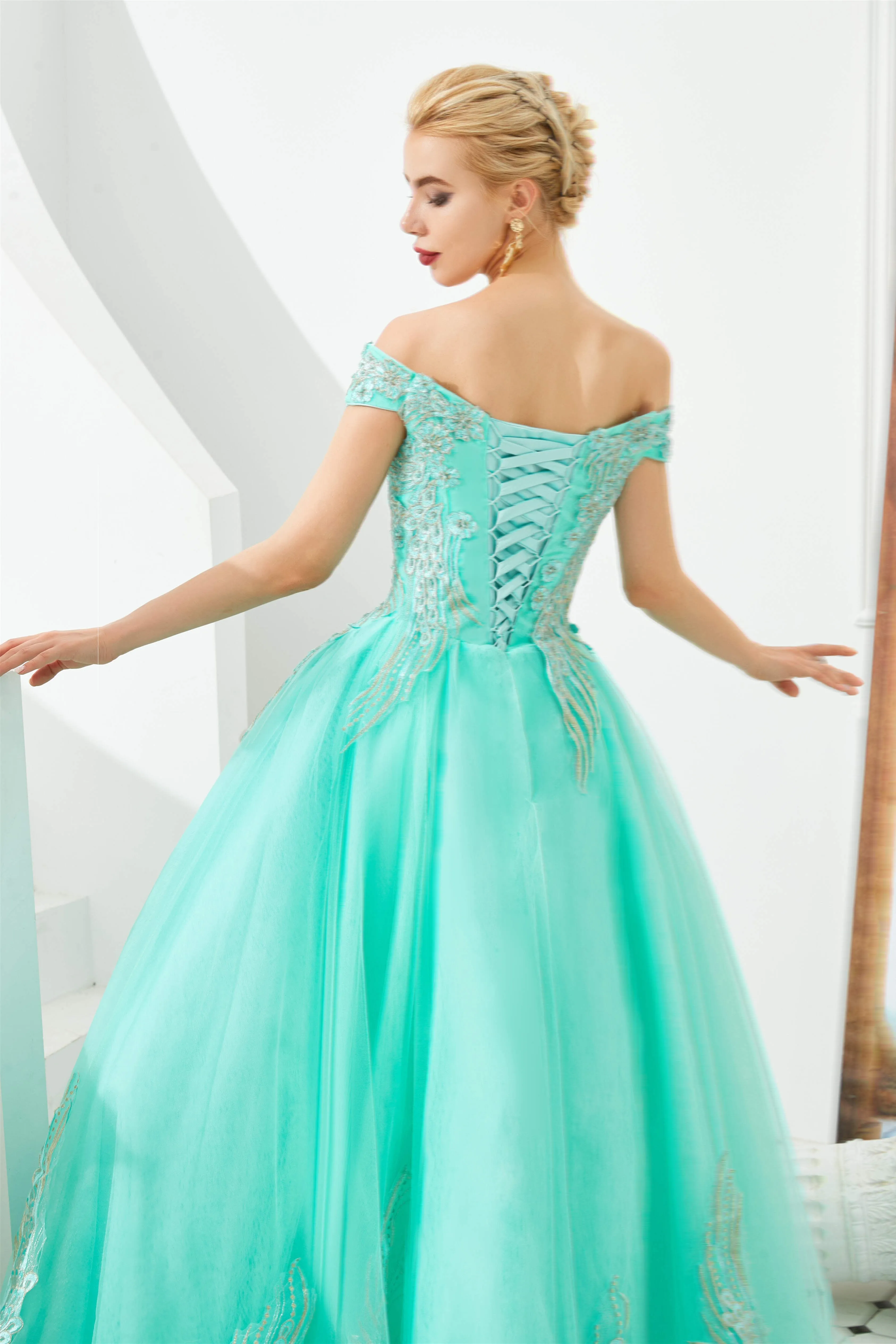 Off the Shoulder Sweetheart Applique A-line Floor Length Prom Dresses