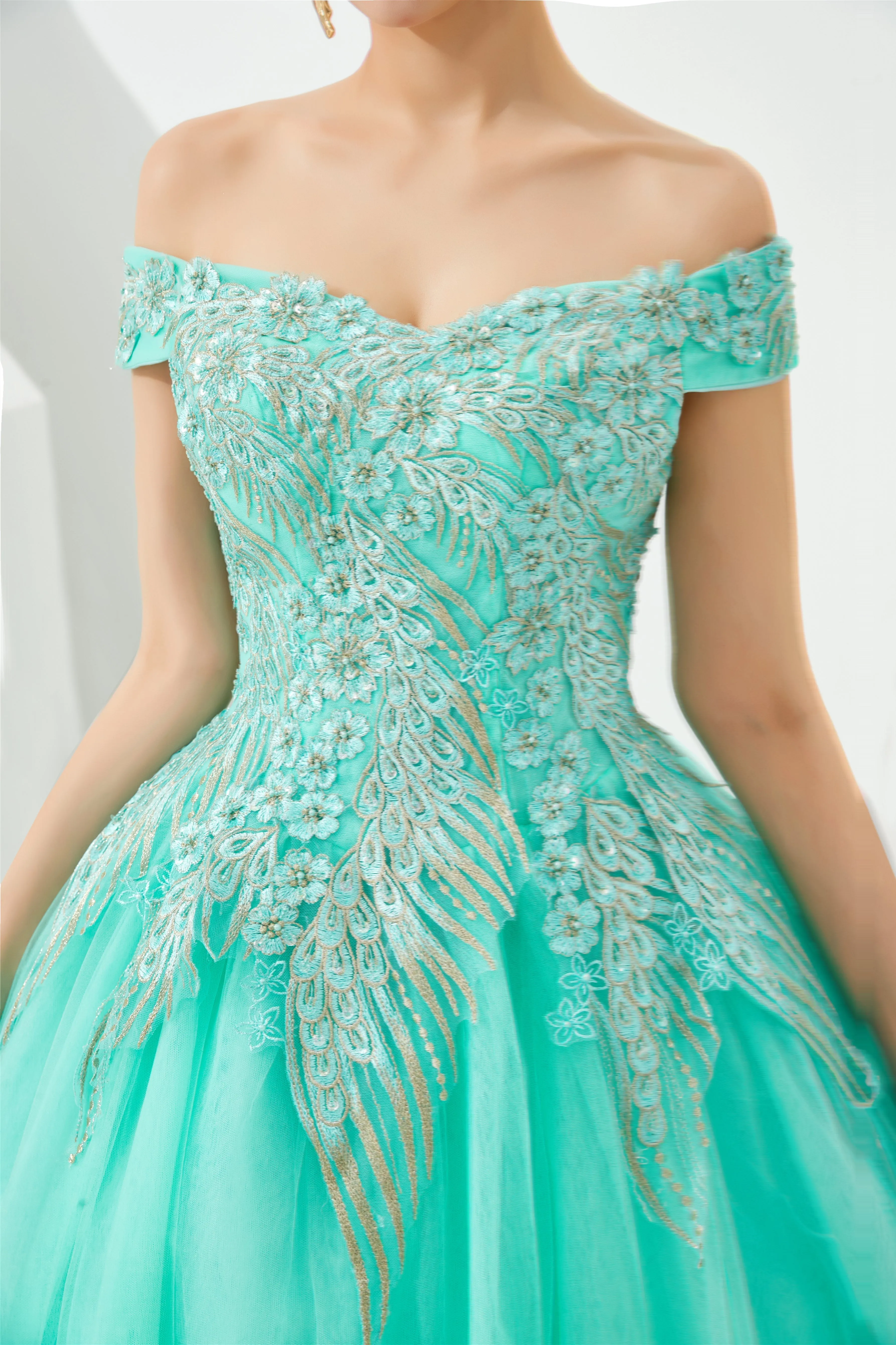 Off the Shoulder Sweetheart Applique A-line Floor Length Prom Dresses