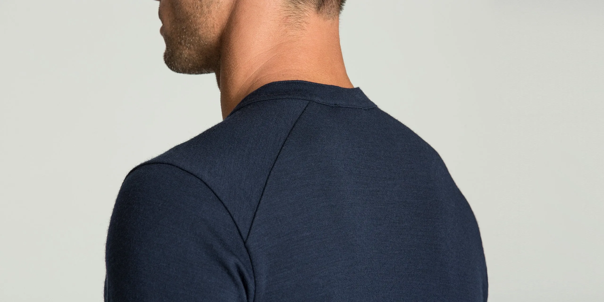 Premium Merino Henley