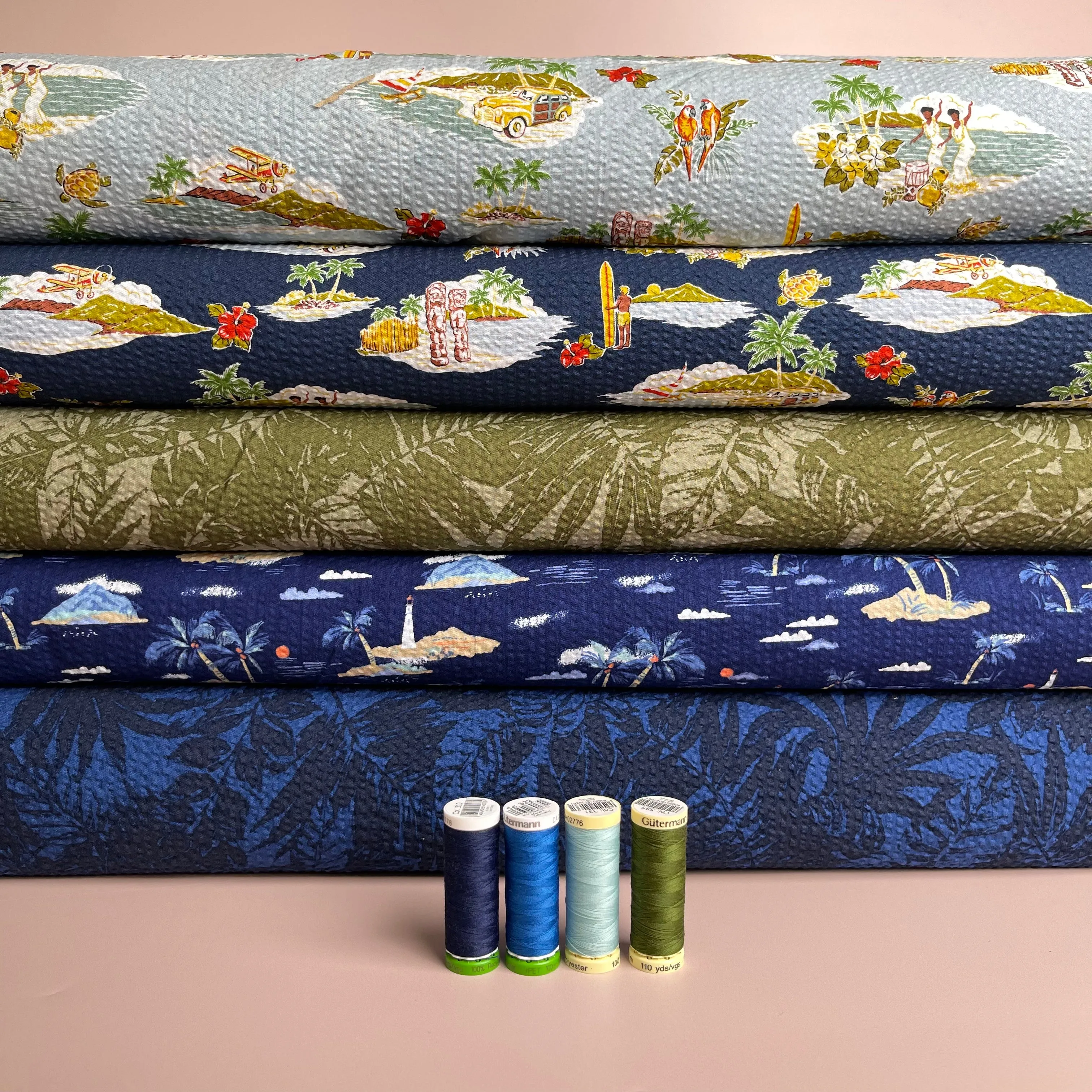 REMNANT 1.23 Metres - Holiday Islands on Navy Cotton Seersucker Fabric