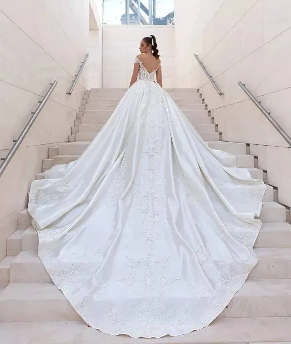 Satin A-line Wedding Gown Long Train Wedding Gown