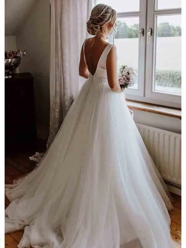 Simple Modest Wedding Gowns With Bownot Cheap Tulle Backless Wedding Dresses OKF79