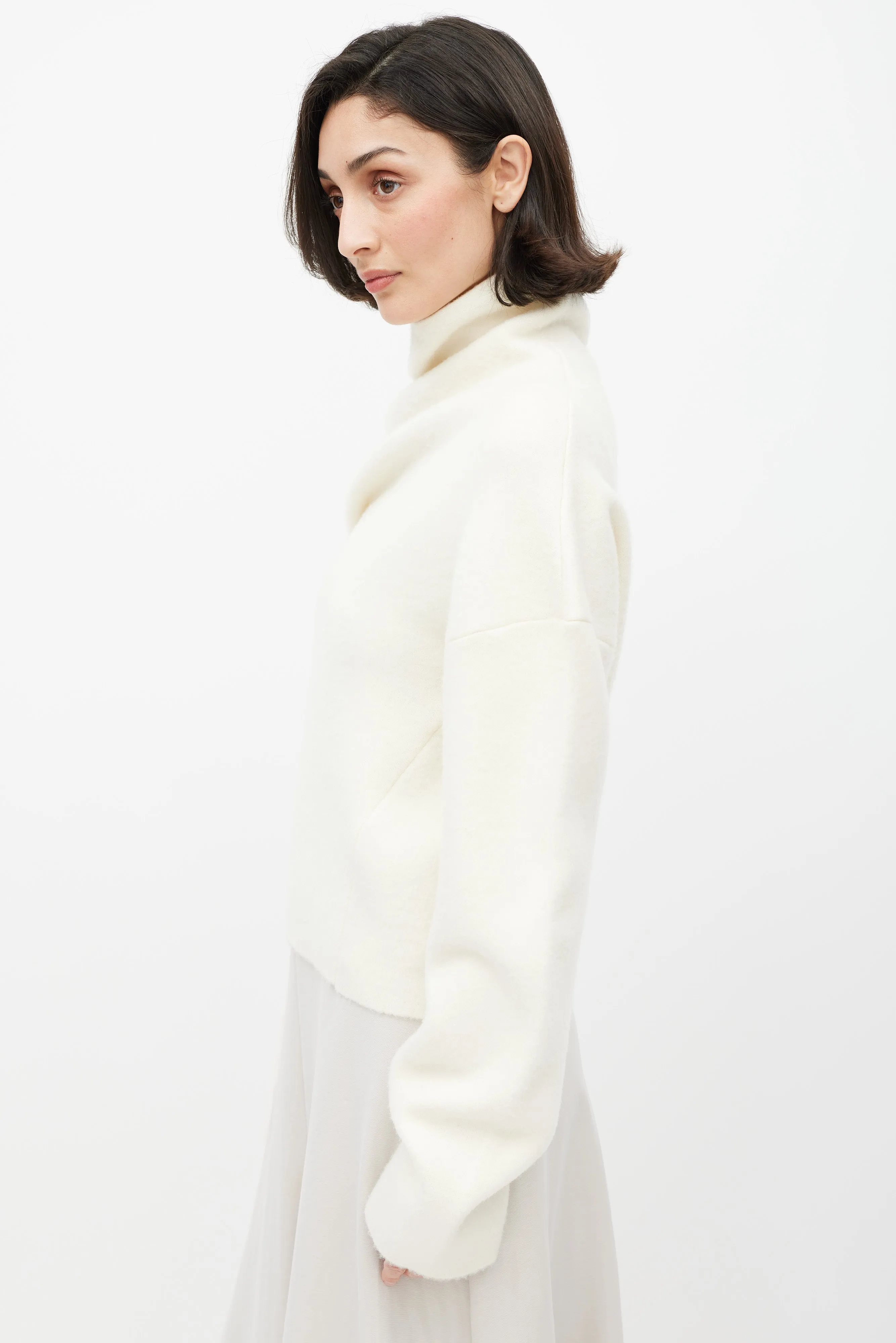 White Wool Knit Turtleneck