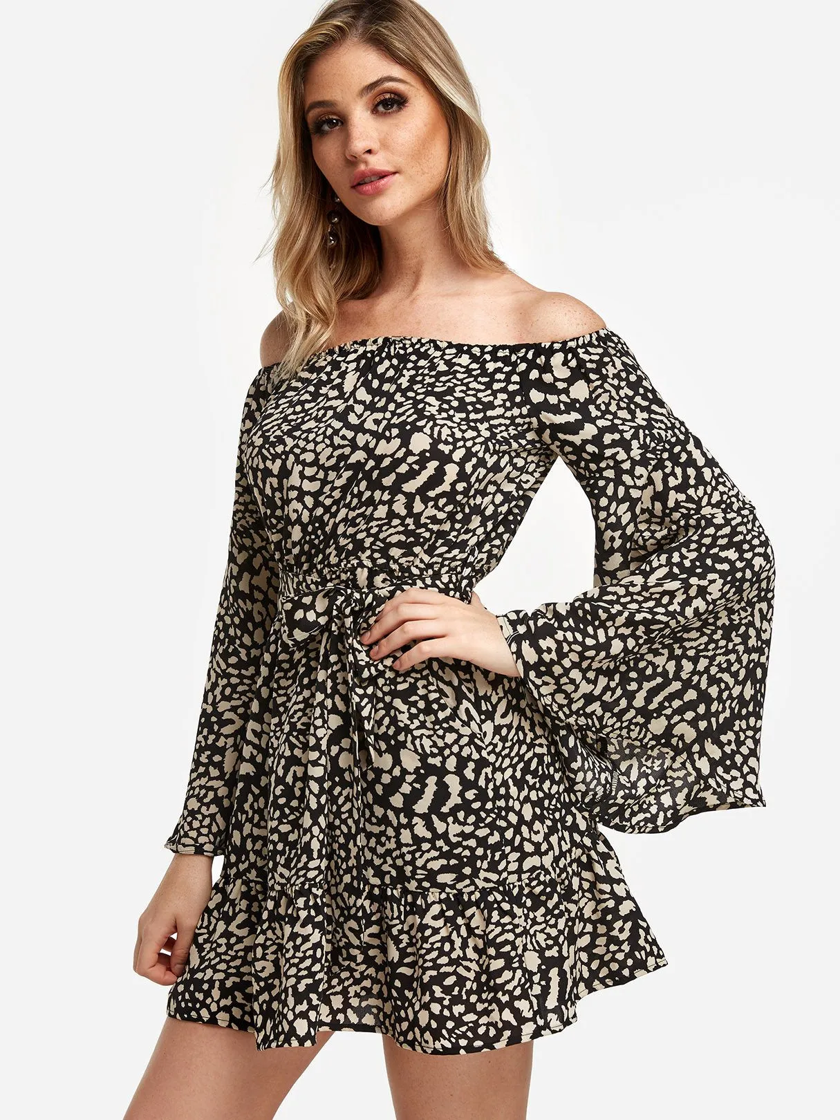 Wholesale Off The Shoulder Long Sleeve Leopard Self-Tie Ruffle Hem Dresses